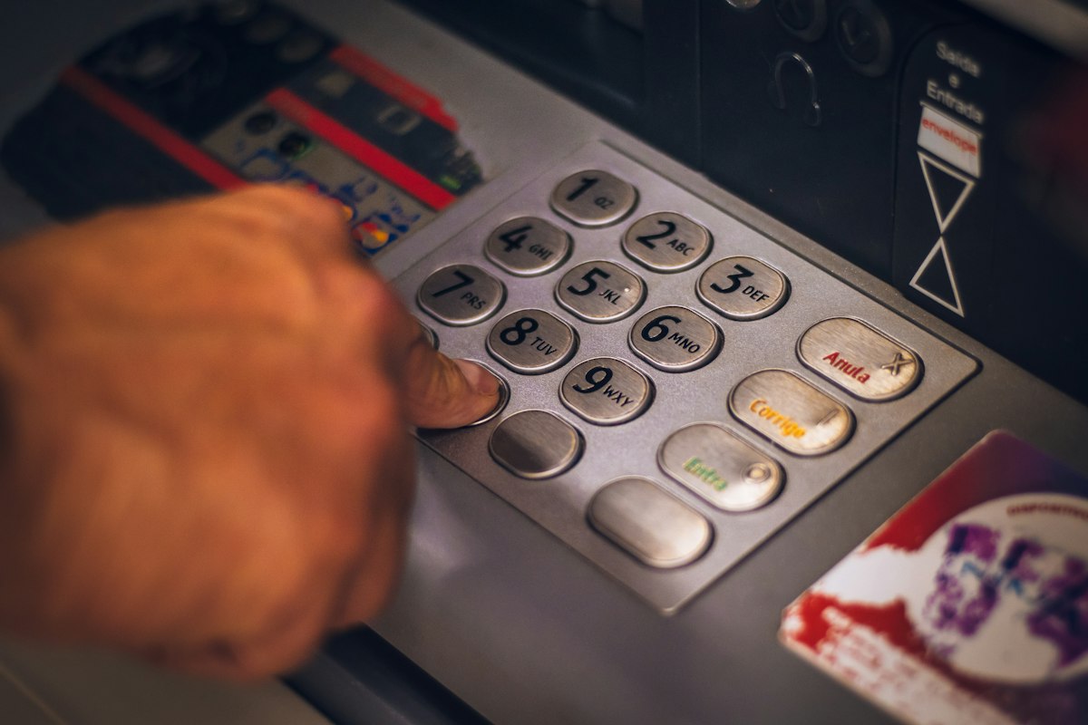 EMI Accounts vs Traditional Banks: Pros, Cons & When to Choose Each